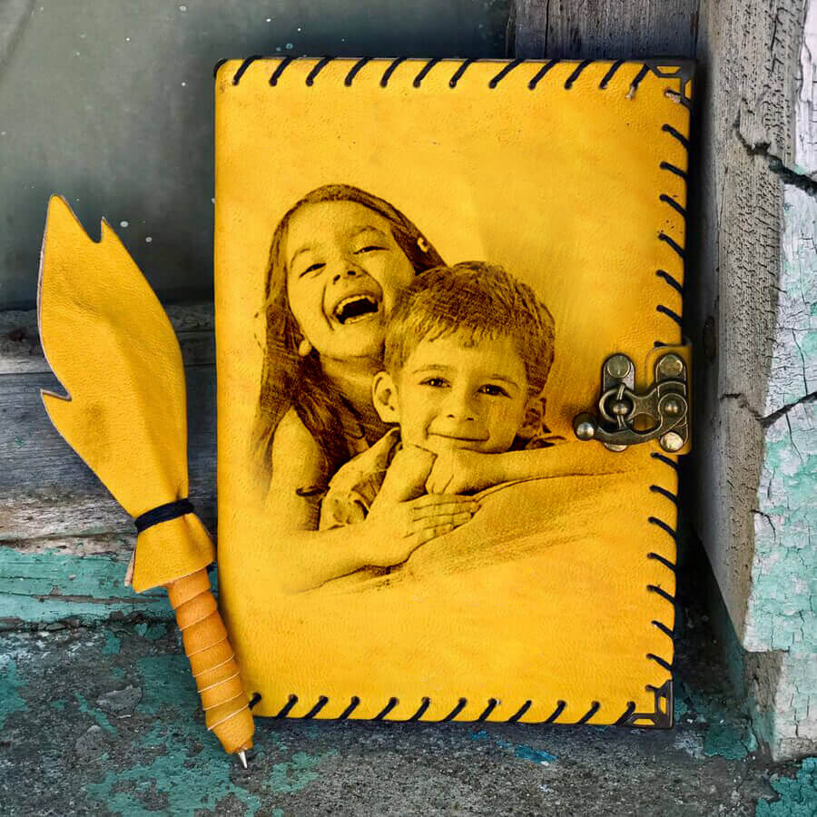 Hediyesec - Çocuğa Hediye Fotoğraf Baskılı Deri Defter