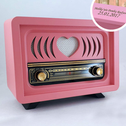 Hediyesec - Kalp Tasarımlı Sevgiliye Hediye Nostaljik Ahşap Radyo (1)