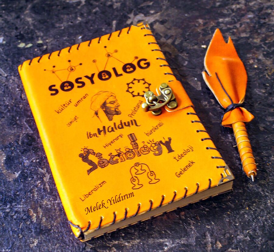 Sosyoloğa Hediye İsme Özel Deri Defter - Hediyesec