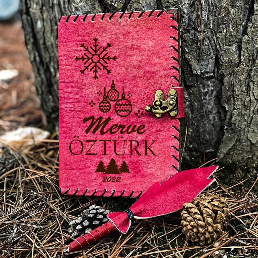 Hediyesec - Yılbaşı Hediyesi İsme Özel Deri Defter